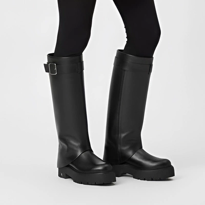 Čižmy Carinii - B10026_-E50-000-000-G58 Czarny