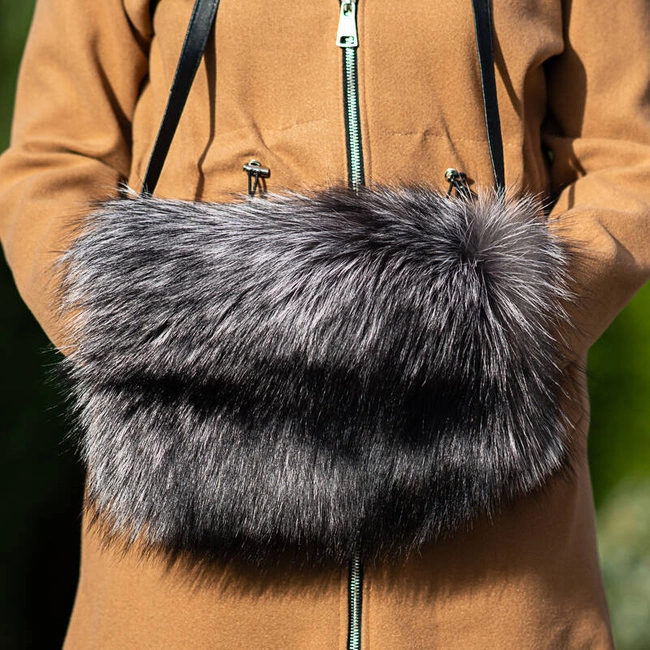 Kabelka Luka-Pelli - T13-4 Mufka Z Naturalnym Futrem Z Lisa