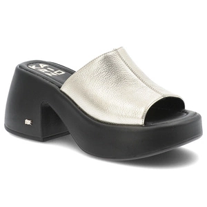 Šľapky KARINO - 5349/112-P C.Złoty/Lico