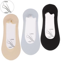 sivý || čierny || béžový