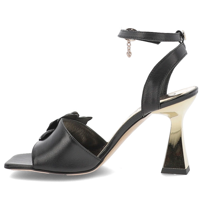 Sandále CHEBELLO - 4693_--160-000-PSK-S135 Czarny